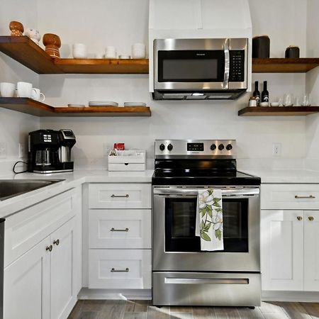 Cozy Vacation Rental In Old Town Bay St Louis Close To Beach, Bars, And Dining Bay St. Louis Exterior photo